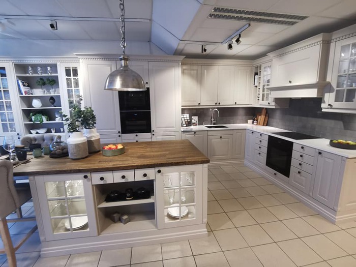 Kjøkken Herregårdsstil: En Tidløs Elegance